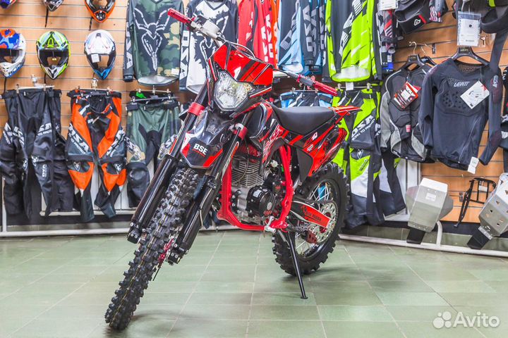 Мотоцикл BSE Z10