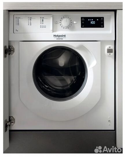 Стиральная машина Hotpoint BI wmhg 71284