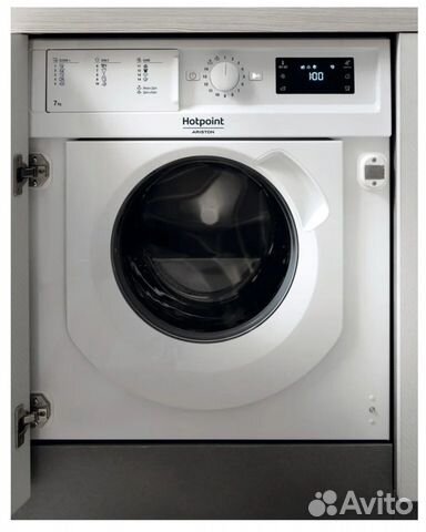 Стиральная машина Hotpoint BI wmhg 71284