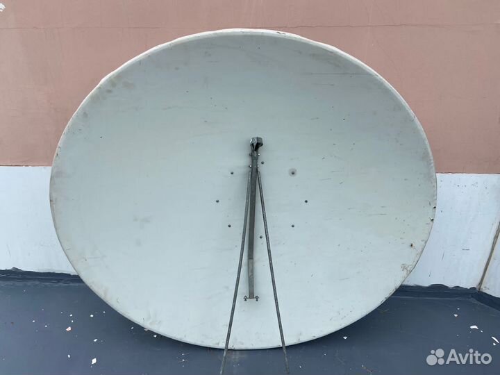 Спутниковая антенна 1.2м