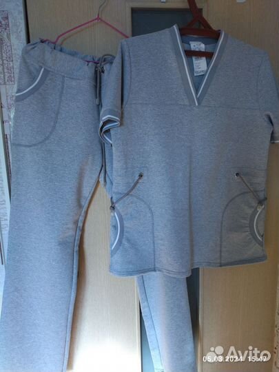 Спортивный костюм
