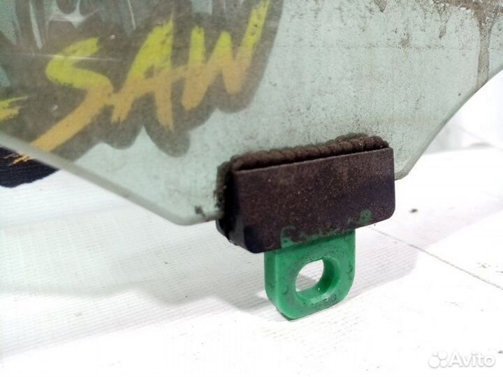 Стекло двери переднее правое Toyota Camry ACV 40