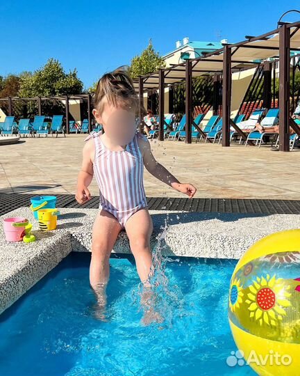 Купальник с шапочкой для девочки 86-92