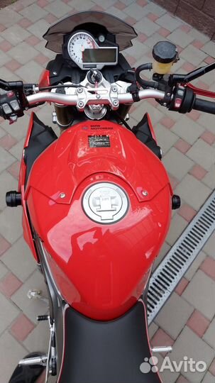 BMW S1000R