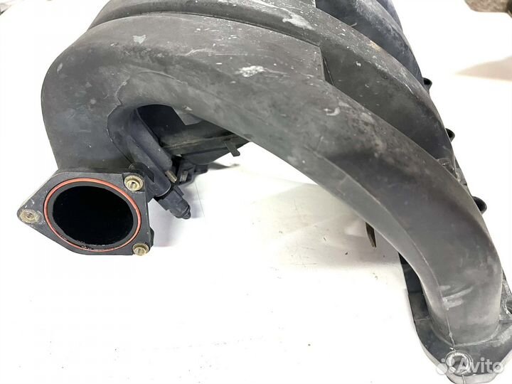 Впускной коллектор Peugeot 206 1.4