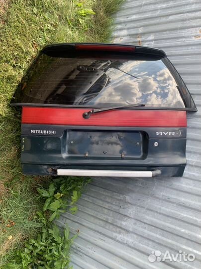 Крышка багажника Mitsubishi RVR