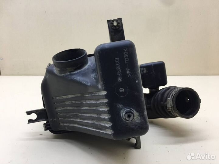 Корпус воздушного фильтра Suzuki Grand Vitara 2005-2015