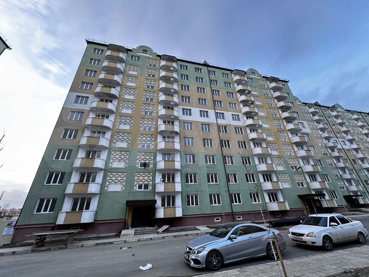 2-к. квартира, 57 м², 9/10 эт.