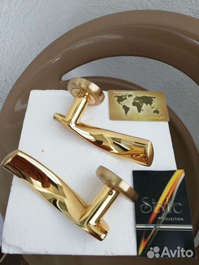 Дверная ручка