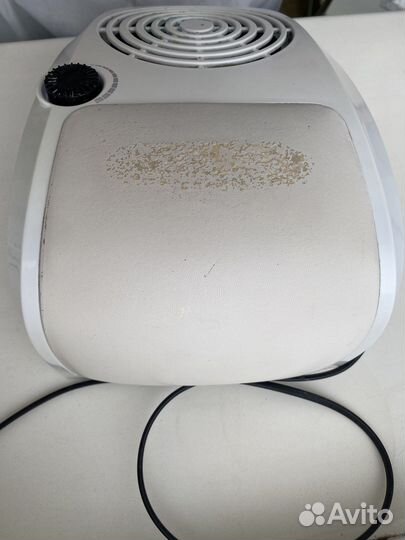 Маникюрный пылесос