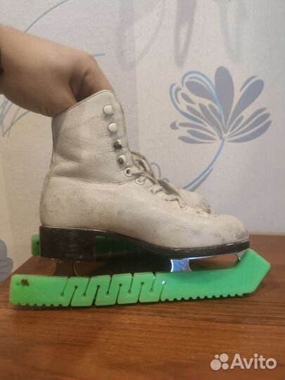 Коньки натуральная кожа (Чехословакия)