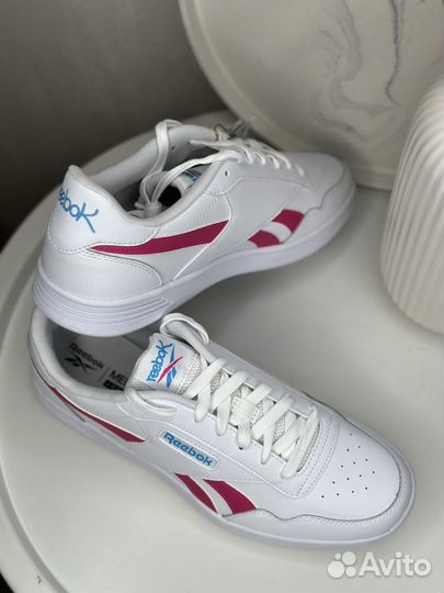 Кеды женские белые Reebok оригинал из США 37,5