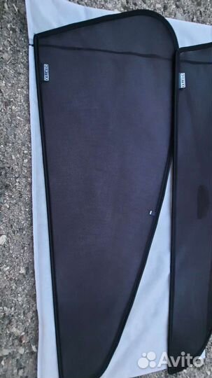 Солнцезащитные каркасные автошторки