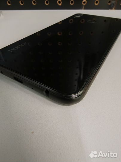 Телефон Honor 8X 4/64gb
