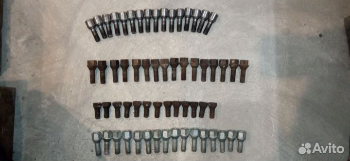 Болты для колес