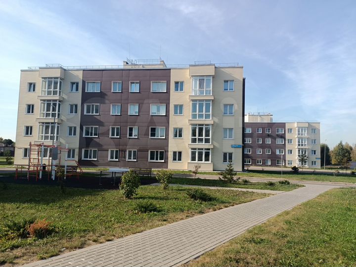 3-к. квартира, 79,8 м², 2/4 эт.