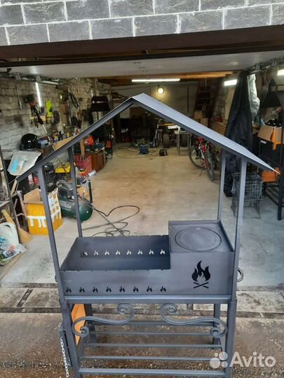 Мангал с печью под казан и крышей