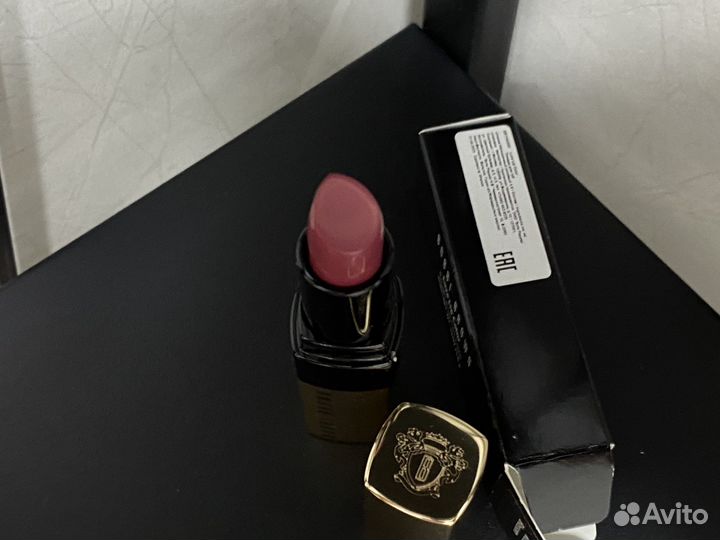 Матовая помада тон насыщенный розовый lux