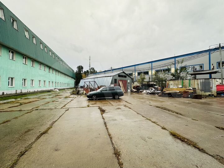 Здание, 2838 м²