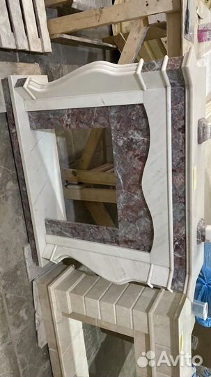 Каминные порталы из мрамора