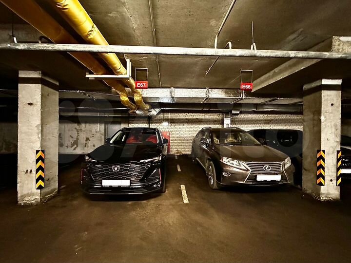 Машиноместо, 20 м²