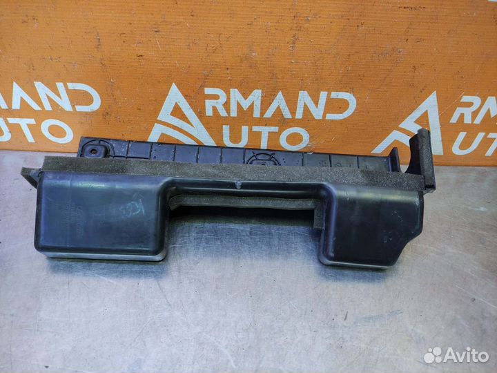 Дефлектор радиатора левый Hyundai Solaris 2