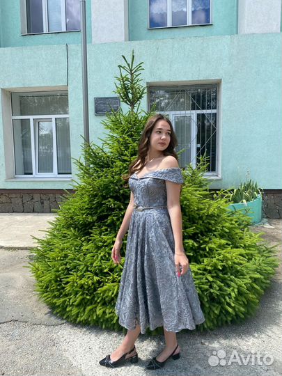 Вечернее платье 44