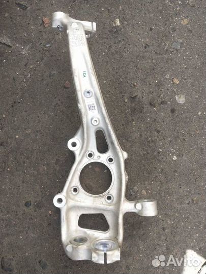 Кулак поворотный левый, Audi A6 C8 2018