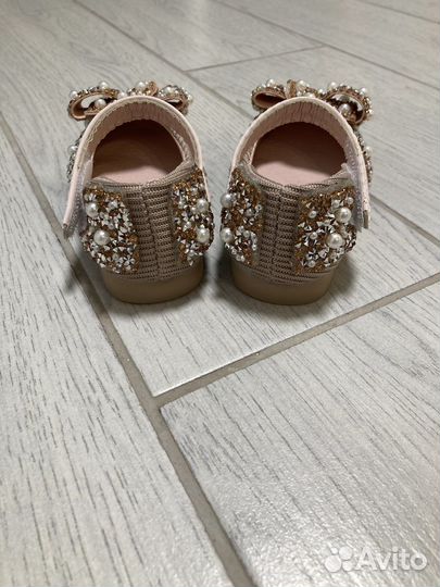 Туфли для девочки