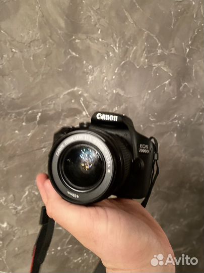 Зеркальный фотоаппарат canon eos 2000d