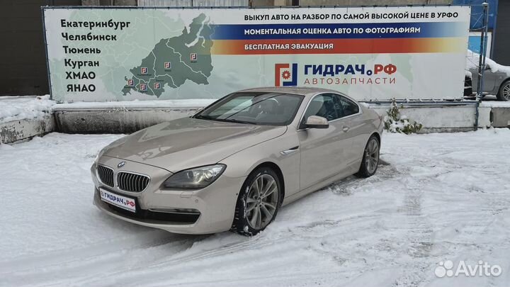 Кожух топливного бака BMW 6 (F13) 51757224468. Дефект