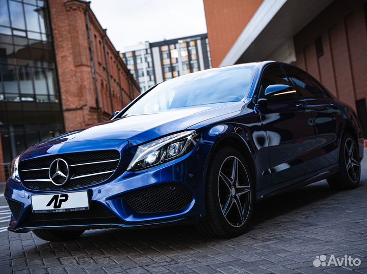 Аренда автомобиля Mercedes C класс без водителя