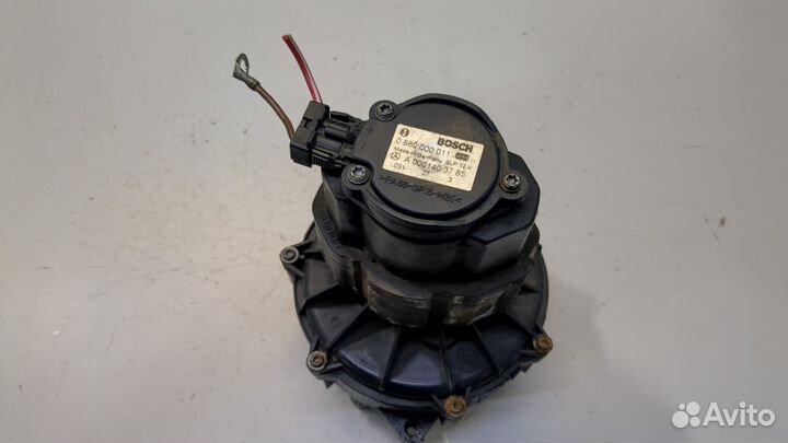 Нагнетатель воздуха Mercedes C W203, 2000