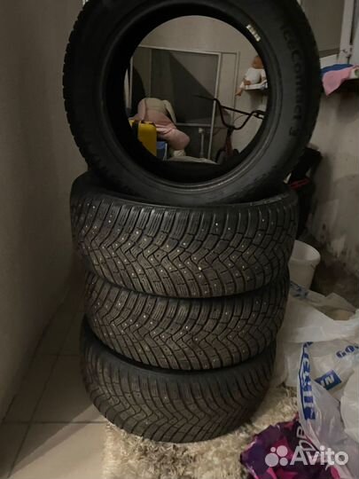 Continental IceContact 3 235/55 R17 103