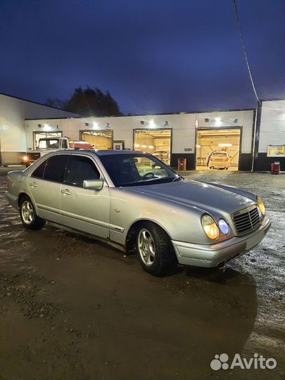 Mercedes-Benz E-класс 2.4 AT, 1998, 300 000 км