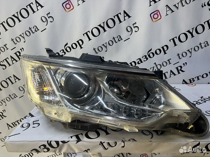 Фара правая Toyota Camry V55 ксенон (оригинал)