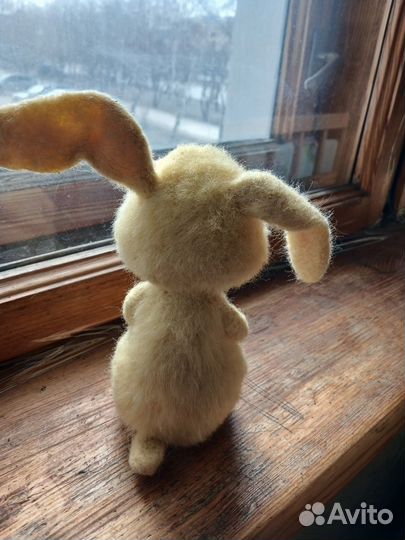 Игрушки ручной работы изшерсти