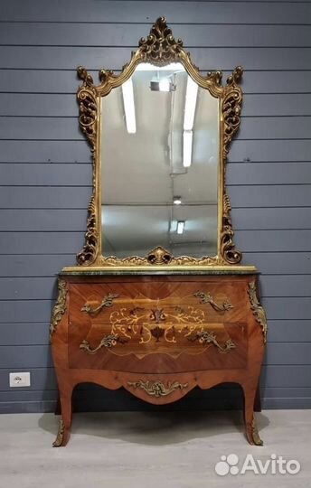 Комод. Зеркало. Мебель из Италии. Винтаж. Европа