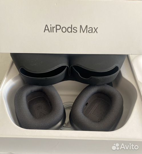 Apple AirPods Max Space Gray