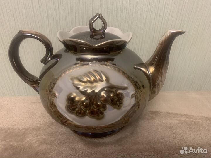 Заварочный чайник большой на 2 литра