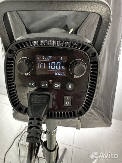 Постоянный свет godox