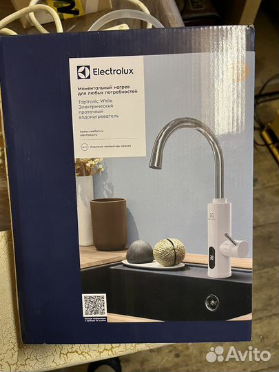 Проточный смеситель Electrolux
