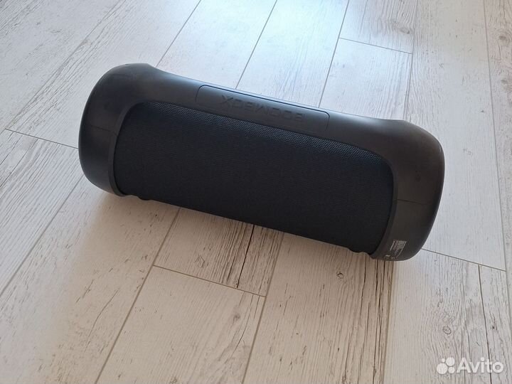 Колонка jbl boombox