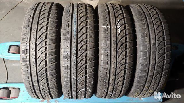 Dunlop SP Winter Response 185/60 R15 88T