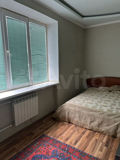 2-к. квартира, 46 м², 3/3 эт.