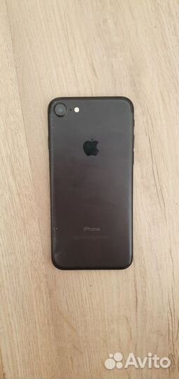 iPhone 7, 128 ГБ