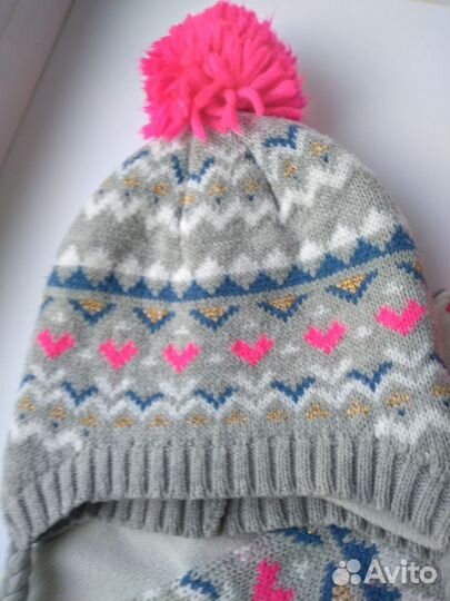 Комплект шапка и шарф для девочки