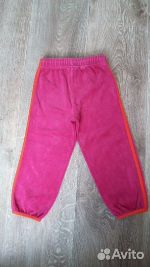 Костюм спортивный