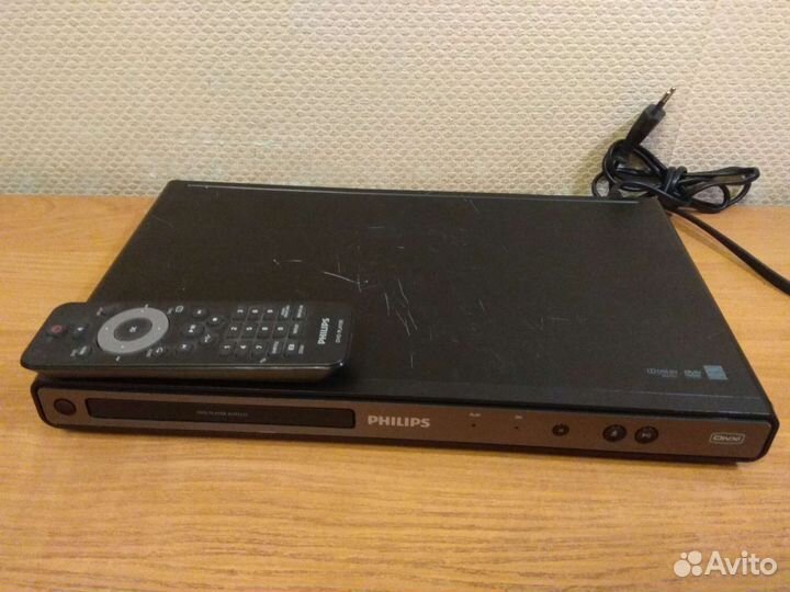 DVD плеер Philips с USB и Караоке