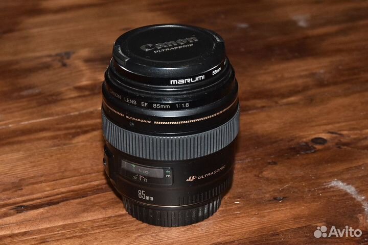 Обьектив кенон EF-85/1.8